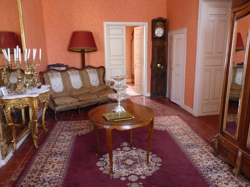 Hotel Le Mont Royal Réalmont Екстериор снимка